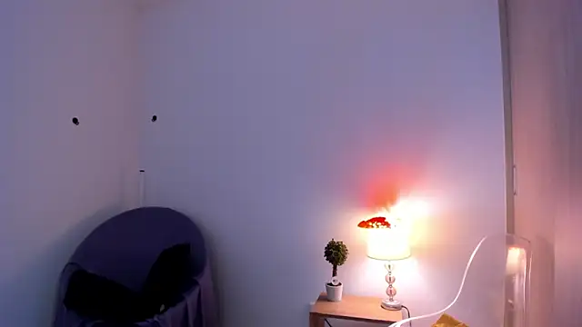 Snapshot of _Sam_sexy_ chatting on 10-31-25, 08:10 Sam sexy online show from 10-31-25, 08:10