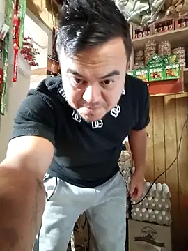 Snapshot of TheBriiaand30 chatting on 10-17-25, 03:14 TheBriiaand30 online show from 10-17-25, 03:14