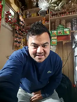 Snapshot of TheBriiaand30 chatting on 10-23-25, 09:13 TheBriiaand30 online show from 10-23-25, 09:13