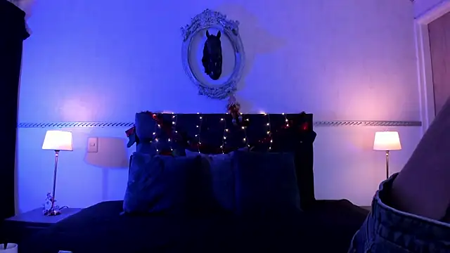 RomeroMoon online show from 12-05-24, 01:06