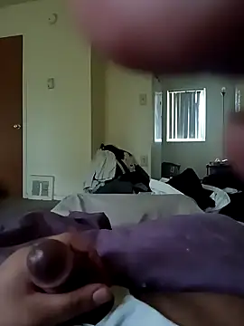 Snapshot of dvaughn3117 chatting on 01-30-25, 04:34 dvaughn3117 online show from 01-30-25, 04:34