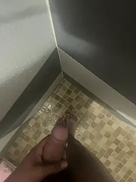 mylovetr1 online show from 12-17-24, 05:40