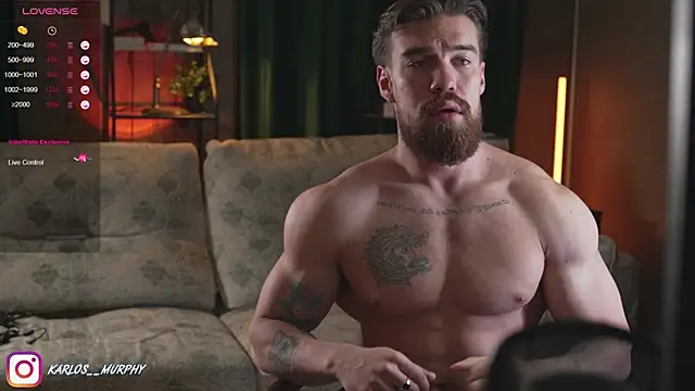 Snapshot of Karlos_Ripped_ chatting on 12-16-24, 09:46 Karlos Ripped online show from 12-16-24, 09:46