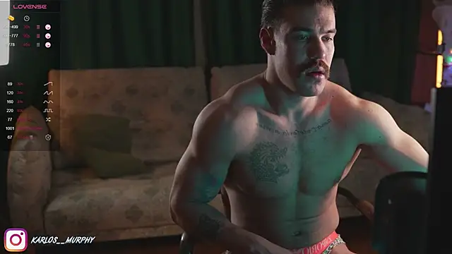 Snapshot of Karlos_Ripped_ chatting on 01-25-25, 09:47 Karlos Ripped online show from 01-25-25, 09:47