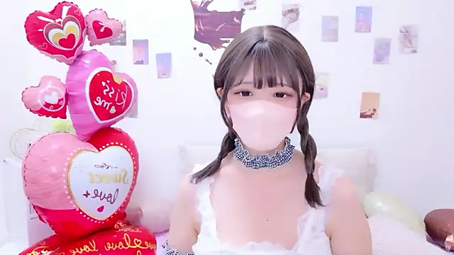 Snapshot of aki_zzz chatting on 02-13-26, 07:59 aki zzz online show from 02-13-26, 07:59