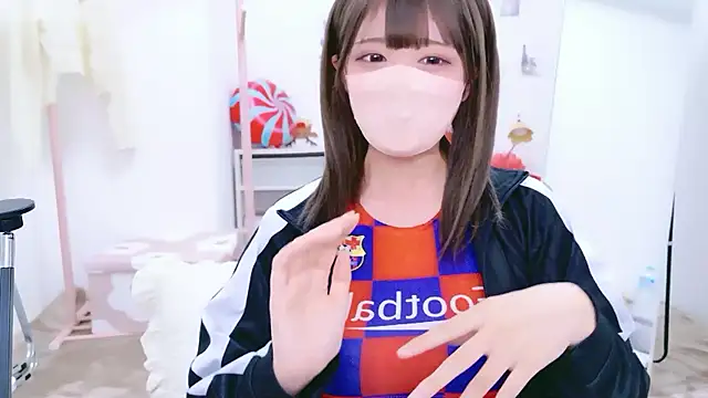 aki zzz online show from 06-12-26, 12:15