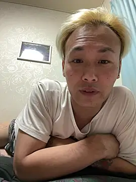 Snapshot of kouji8800 chatting on 01-15-25, 12:25 kouji8800 online show from 01-15-25, 12:25