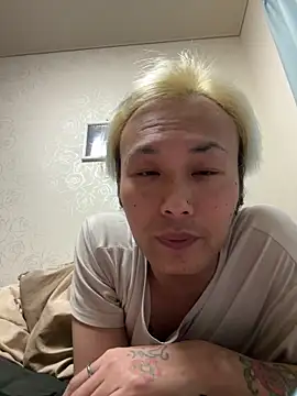 Snapshot of kouji8800 chatting on 03-07-25, 11:29 kouji8800 online show from 03-07-25, 11:29