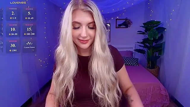 Evacadooo online show from 07-05-26, 03:13