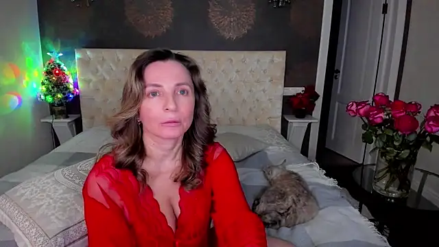 Snapshot of AllisonWilliams chatting on 01-05-25, 09:36 AllisonWilliams online show from 01-05-25, 09:36