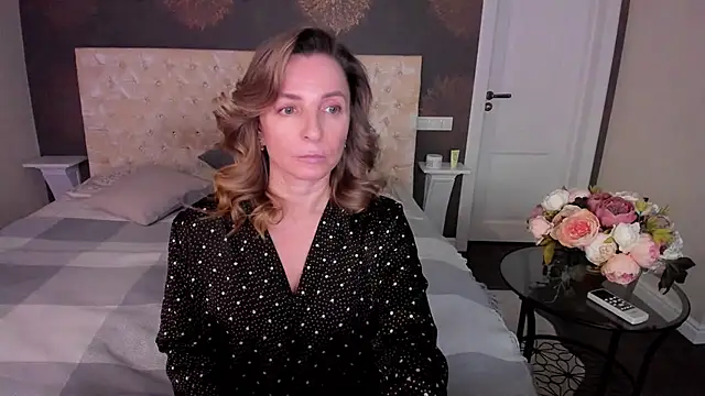 AllisonWilliams online show from 11-27-25, 03:25