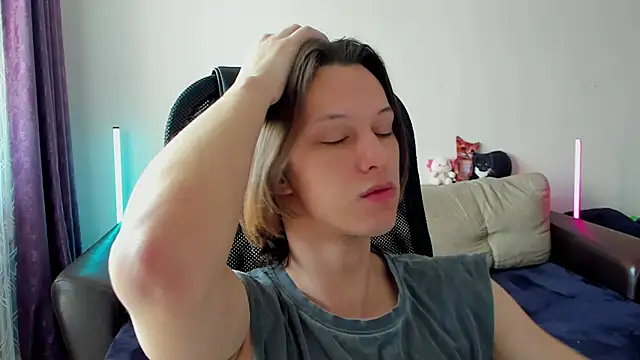 Ostin meow online show from 04-29-26, 09:02