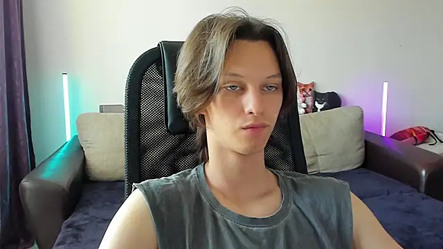 Ostin meow online show from 06-05-26, 09:04