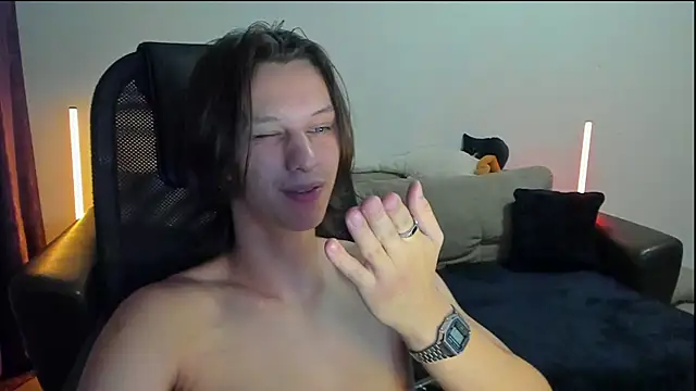 Ostin meow online show from 07-28-26, 05:12