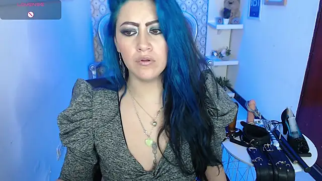 Snapshot of scarleth_blue chatting on 01-20-25, 06:42 scarleth blue online show from 01-20-25, 06:42