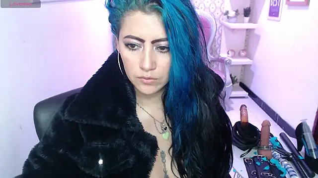 Snapshot of scarleth_blue chatting on 02-14-25, 09:34 scarleth blue online show from 02-14-25, 09:34