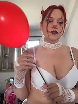 Macadiez10 online show from 10-31-25, 04:41