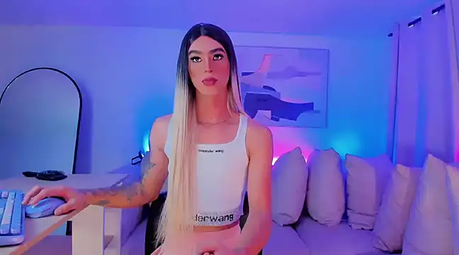 Ashley Reminton online show from 01-04-25, 02:56