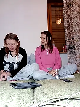 ella grays online show from 11-23-25, 05:02