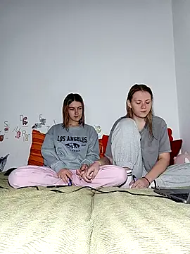 ella grays online show from 03-15-26, 06:36