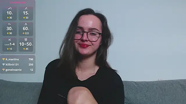 Snapshot of Pinky__Binky chatting on 12-13-24, 11:17 Pinky  Binky online show from 12-13-24, 11:17