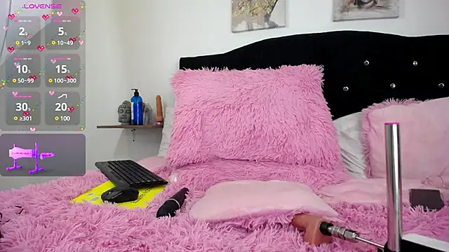 Snapshot of Miah_hilton2 chatting on 12-03-24, 09:45 Miah hilton2 online show from 12-03-24, 09:45