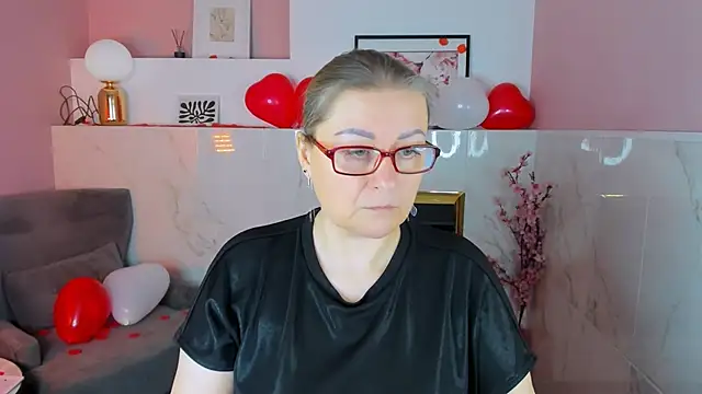 AlexandraKind online show from 02-12-26, 01:39