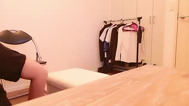 Snapshot of undo-busoku69 chatting on 09-27-25, 06:07 undo-busoku69 online show from 09-27-25, 06:07