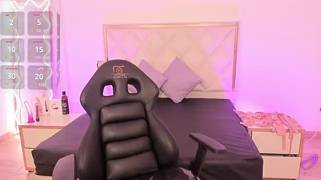 Snapshot of Andy_tay1 chatting on 02-11-25, 06:51 Andy tay1 online show from 02-11-25, 06:51