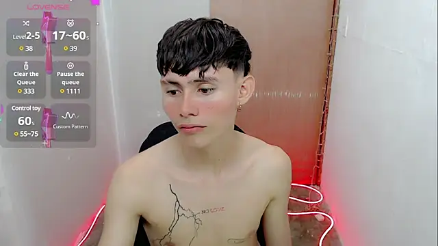 Snapshot of tanjiro_cute chatting on 01-06-25, 04:26 tanjiro cute online show from 01-06-25, 04:26