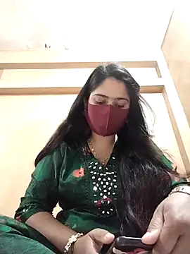 Magical Girl- online show from 03-21-25, 05:54