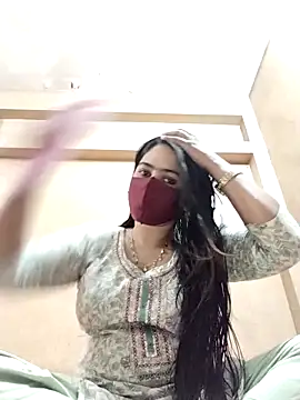 Magical Girl- online show from 03-22-25, 02:48