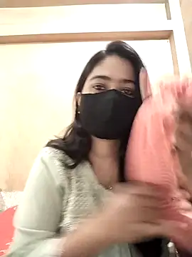 Magical Girl- online show from 12-21-25, 04:08