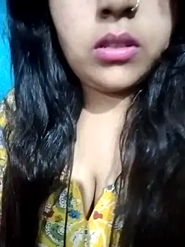 Love-Veronica online show from 02-24-26, 11:52