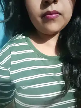 Snapshot of Love-Veronica chatting on 06-19-26, 06:23 Love-Veronica online show from 06-19-26, 06:23