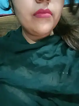 Snapshot of Love-Veronica chatting on 07-16-26, 01:28 Love-Veronica online show from 07-16-26, 01:28