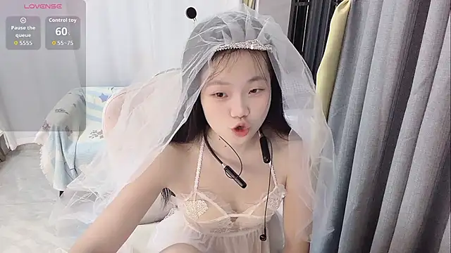 Lena-yyds online show from 11-06-25, 05:03