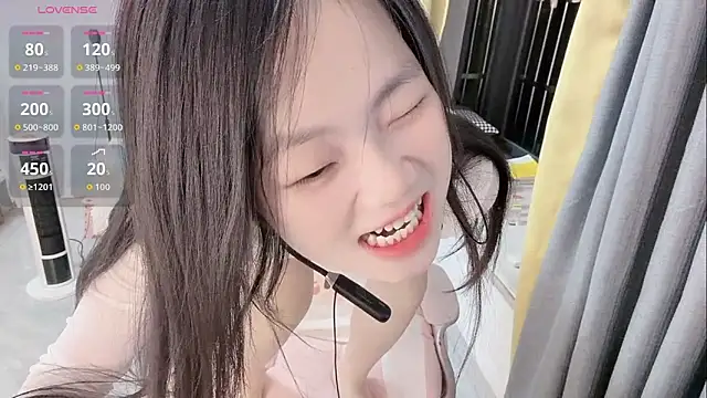 Lena-yyds online show from 11-12-25, 04:07