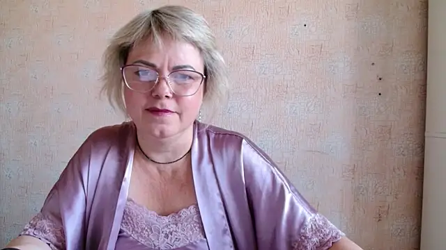 sweetsunset11 online show from 09-24-25, 04:38