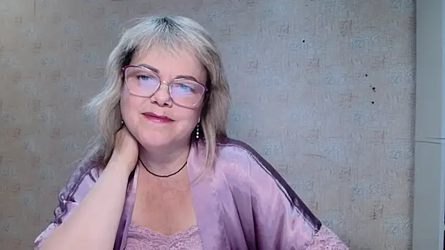 sweetsunset11 online show from 09-27-25, 03:06