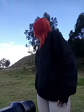 laura arias018 online show from 12-20-25, 09:44