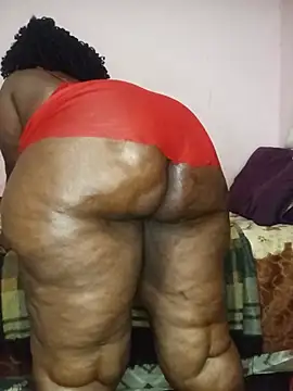 Snapshot of Sweetblackassxxx505 chatting on 07-26-26, 04:14 Sweetblackassxxx505 online show from 07-26-26, 04:14