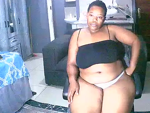 curvyloneah75 online show from 12-10-24, 07:00