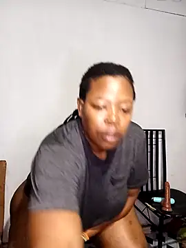 curvyloneah75 online show from 11-27-25, 04:58