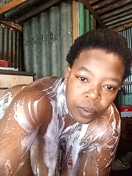 curvyloneah75 online show from 02-18-26, 07:26