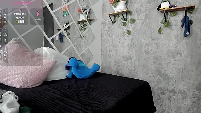 Megan sophia2 online show from 03-05-25, 12:55