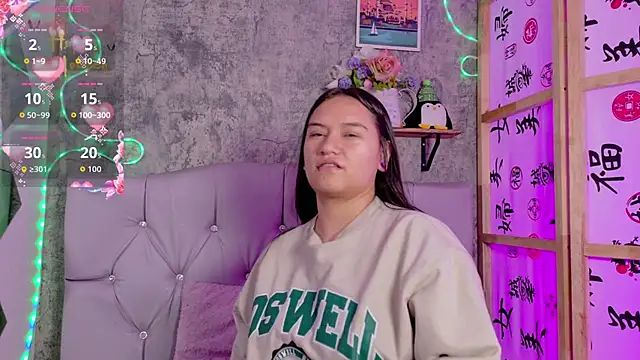 Megan sophia2 online show from 10-17-25, 01:03