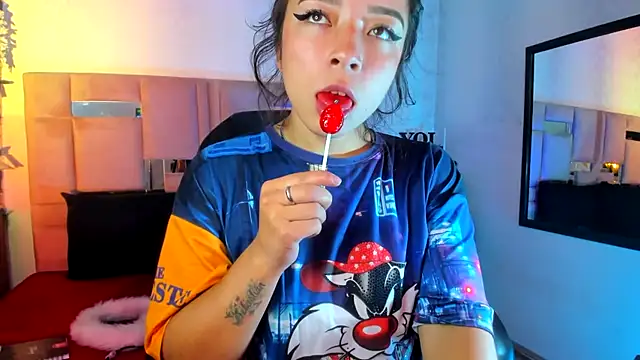 natacha  black  online show from 02-20-25, 02:57