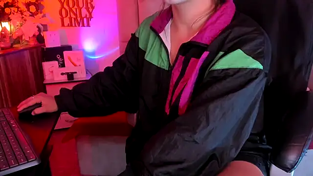 natacha  black  online show from 02-23-25, 04:02