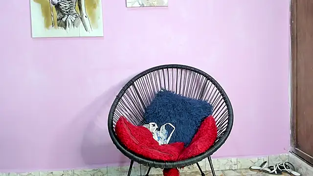 ZoeSmith6 online show from 01-14-25, 04:08